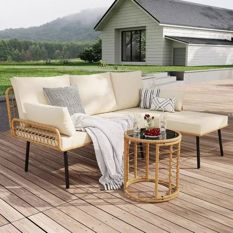 Acekool Salon de jardin 3 pièces en rotin beige, canapé d'angle en L avec chaise longue, coussins épais et table basse en verre trempé pour terrasse, bord de piscine, jardin, porche